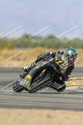 media/Feb-07-2025-CVMA Friday Practice (Fri) [[7034960ba2]]/3-Racer 3-NRS/Session 4 (Turn 16)/